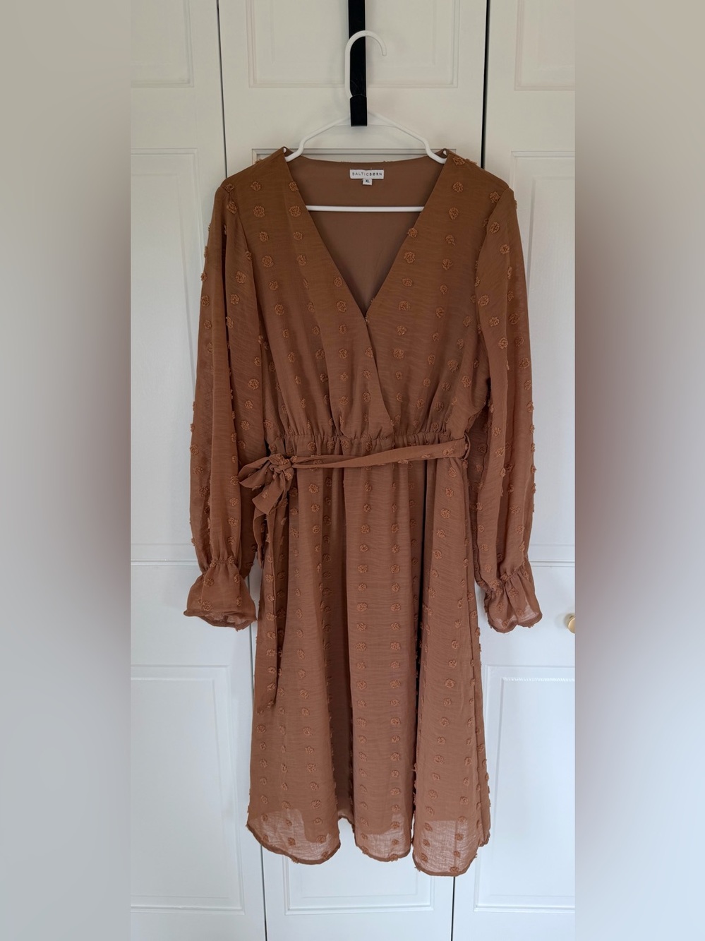 Unknown Brand Brown Long Sleeve V-Neck Midi Dress